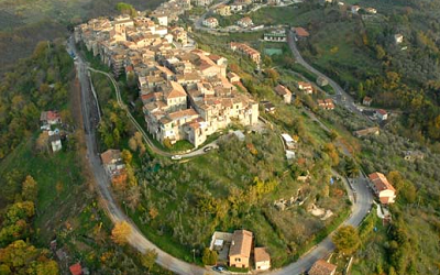 Monteleone Sabino: fettuccine trebulana, aglio e persa