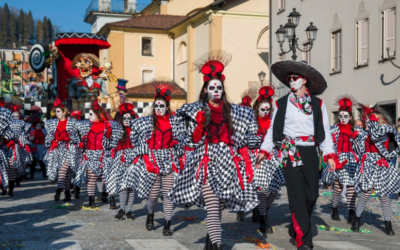 A Borgosesia (VC) il Carnevale termina con il Mercu Scurot – 4 marzo