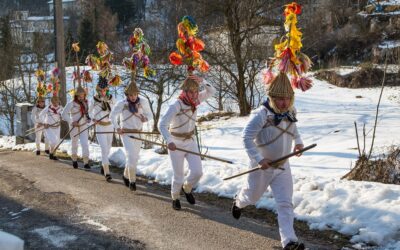 I Blumarji, un’antica usanza carnevalesca rivive a Montefosca (UD) – 23 feb